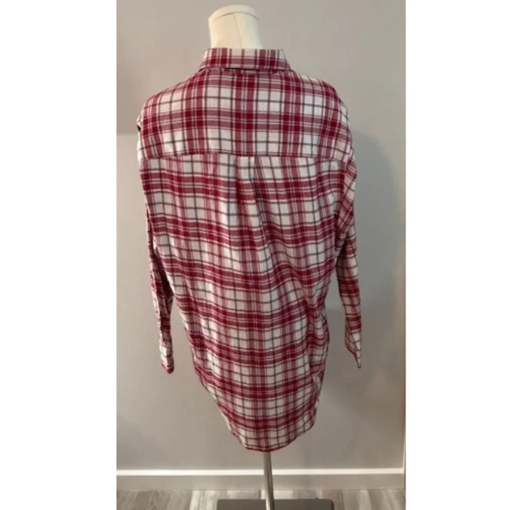 Lauren James Women’s Boyfriend Flannel Shirt Large Red Plaid NWT Large - Picture 2 of 7